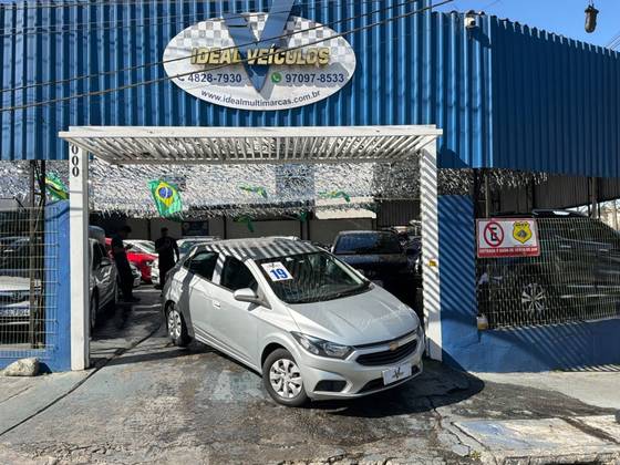CHEVROLET ONIX 1.0 MPFI LT 8V FLEX 4P MANUAL CHEVROLET ONIX 1.0 MPFI LT 8V FLEX 4P MANUAL